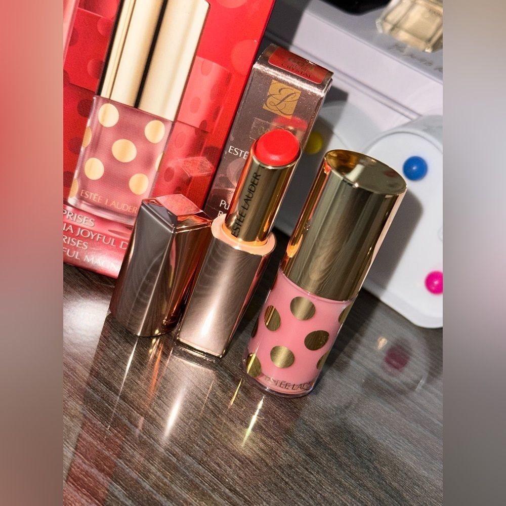 Estée Lauder 5pc Make-up Set - Picture 6 of 17